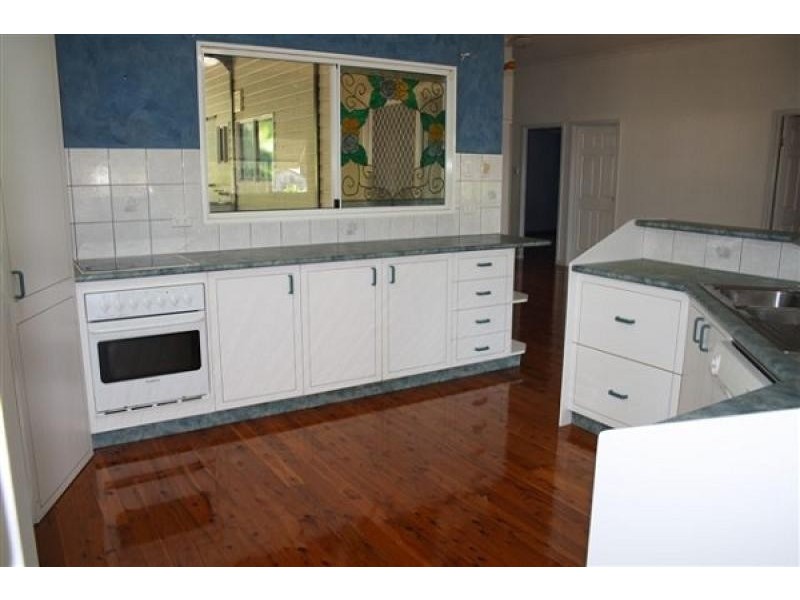 24 Landsborough Street, Bakewell NT 0832