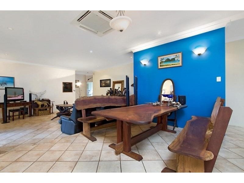 25 Lancewood Street, Rosebery NT 0832
