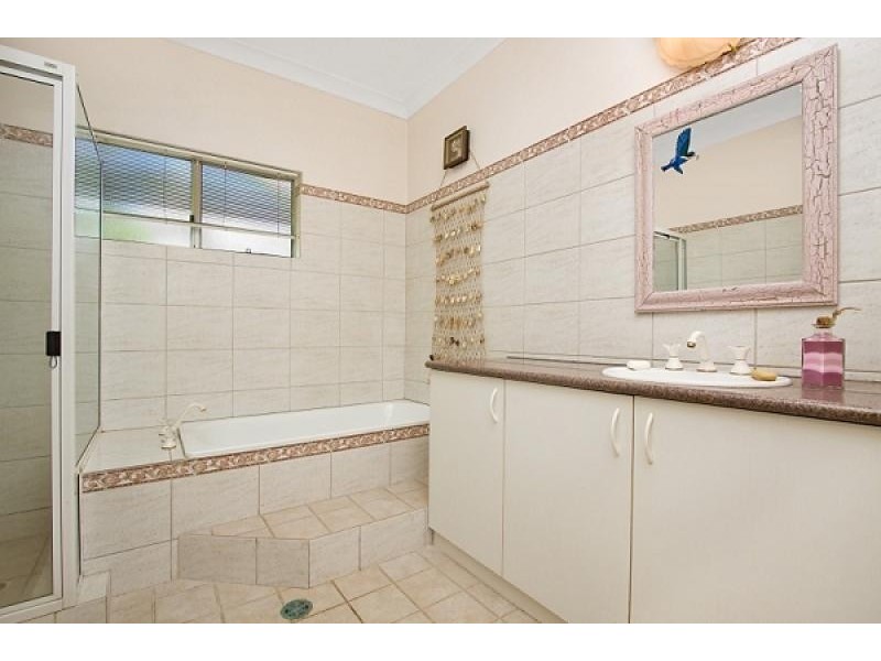 25 Lancewood Street, Rosebery NT 0832