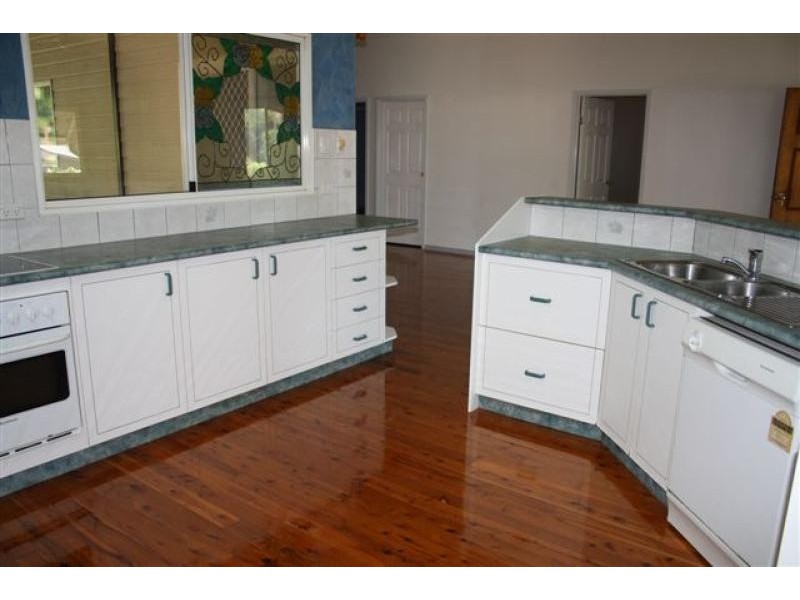 24 Landsborough Street, Bakewell NT 0832