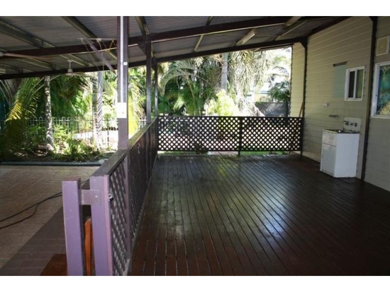 24 Landsborough Street, Bakewell NT 0832
