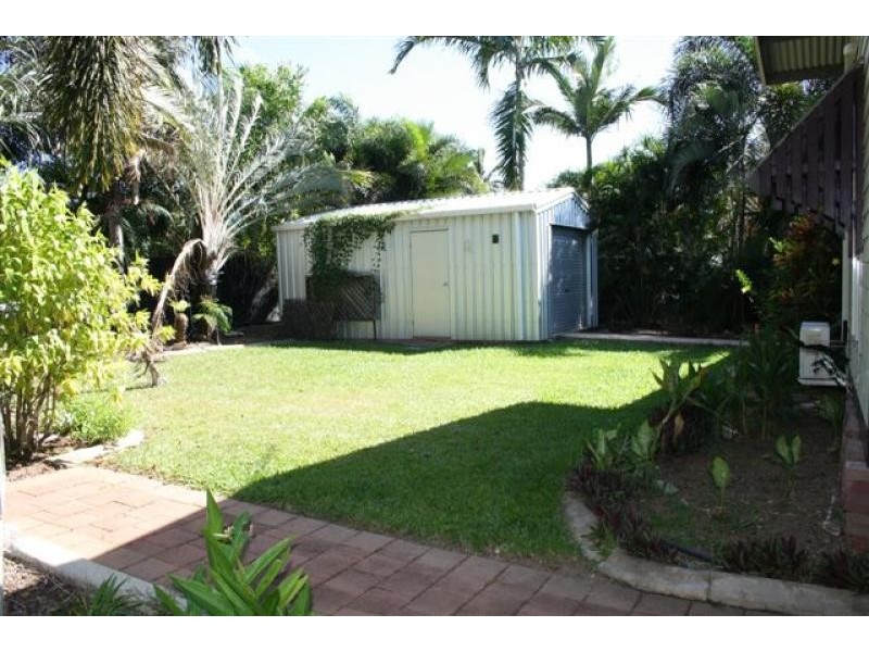 24 Landsborough Street, Bakewell NT 0832