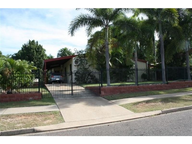 16 Sibbald Crescent, Woodroffe NT 0830