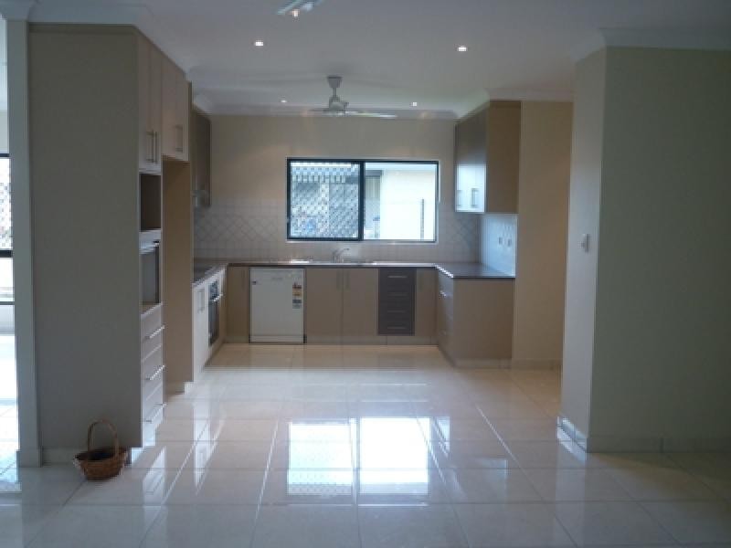 9 Antonino Drive, Rosebery NT 0832