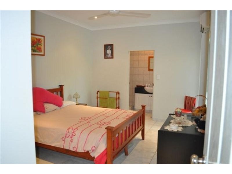 2 Helicia Court, Rosebery NT 0832