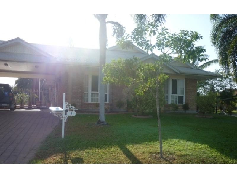 8 Hayward Place, Durack NT 0830