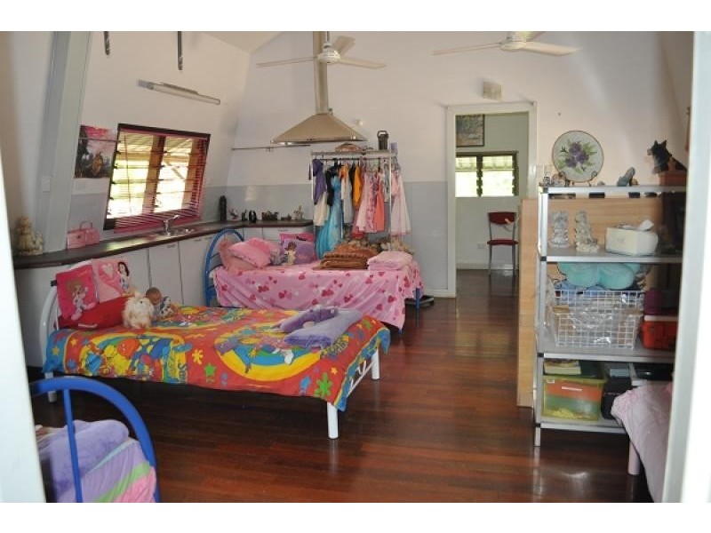 15 Hughes Road, Noonamah NT 0837
