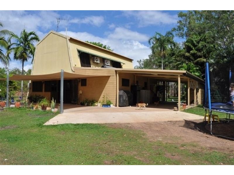 15 Hughes Road, Noonamah NT 0837