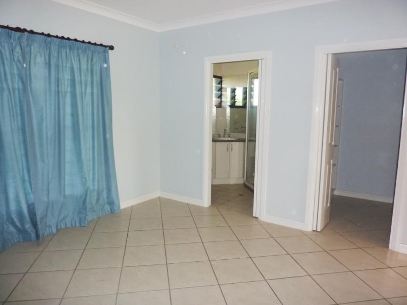 36 Yirra Crescent, Rosebery NT 0832