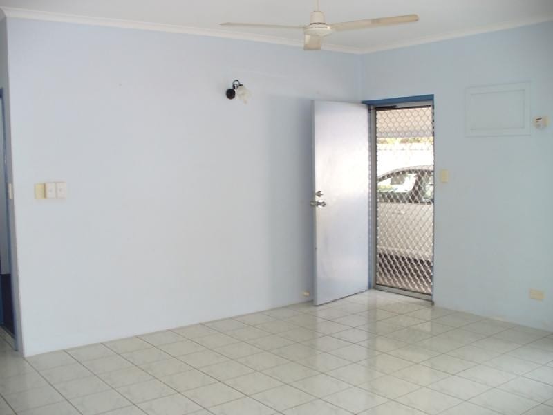 Unit 2 , 92 Dwyer Circuit, Driver NT 0830