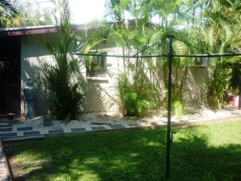 17 Buckland Court, Moulden NT 0830