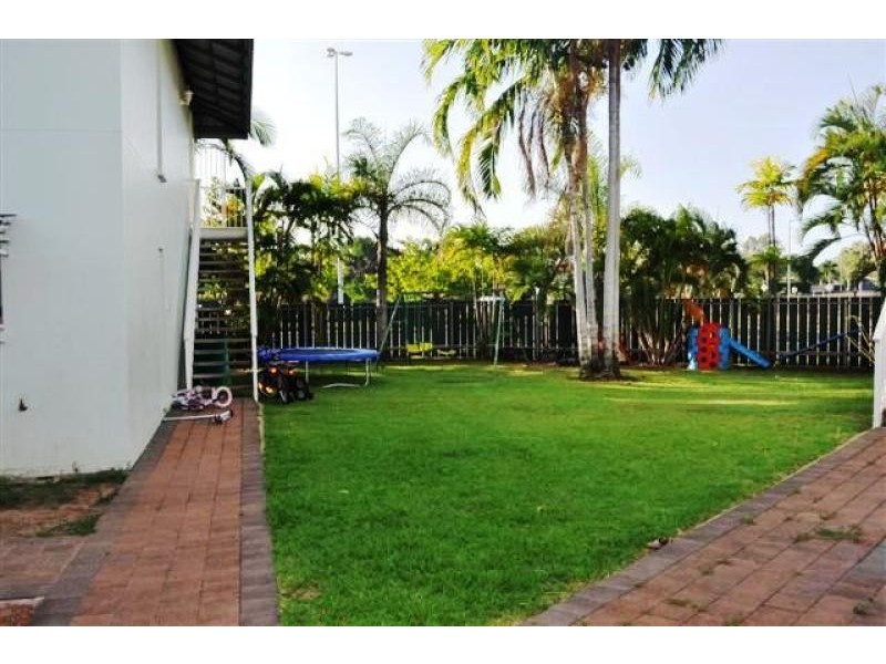 12/26 Flametree Circuit, Rosebery NT 0832