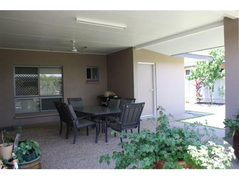 19 Delissaville Place, Rosebery NT 0832