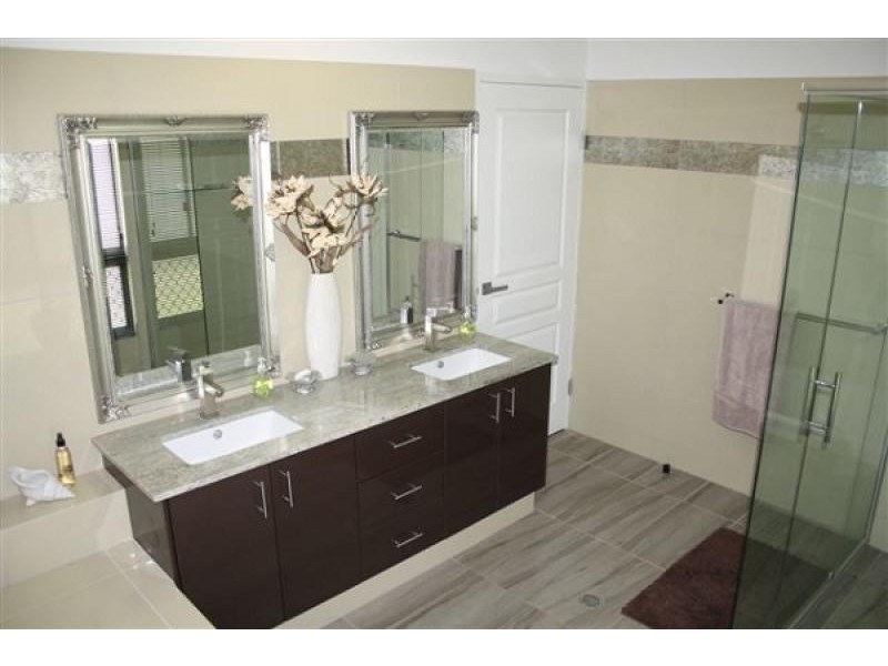 19 Delissaville Place, Rosebery NT 0832