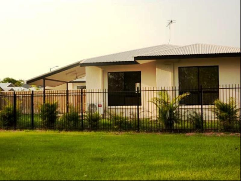 8/25 Yirra Crescent, Rosebery NT 0832