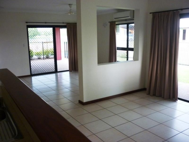 6 Helvetius Court, Durack NT 0830