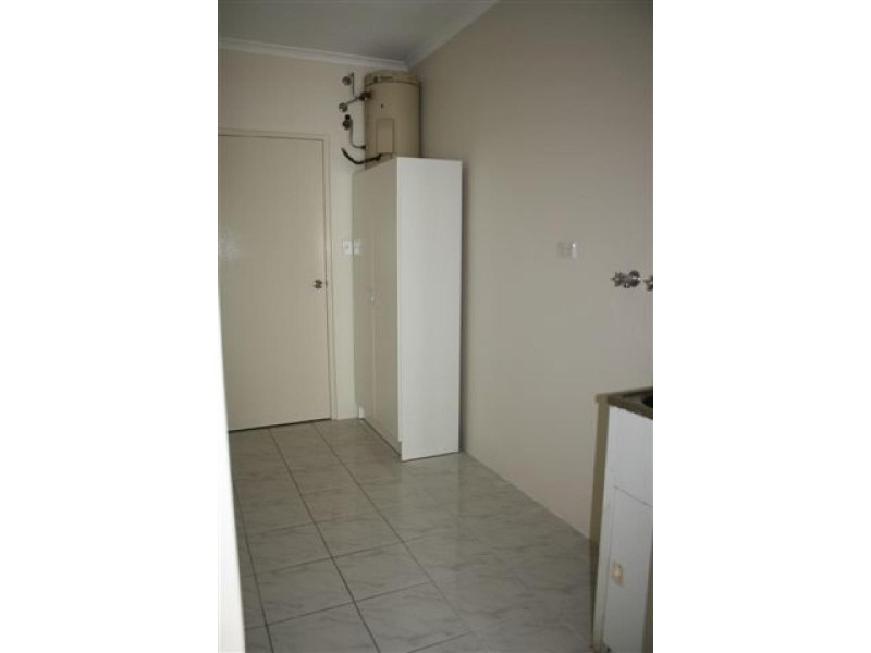 Unit 2 , 92 Dwyer Circuit, Driver NT 0830