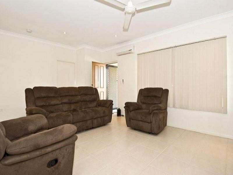 11 Riveren Court, Farrar NT 0830