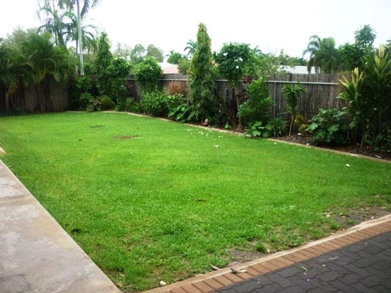 99 Emery Avenue, Gray NT 0830