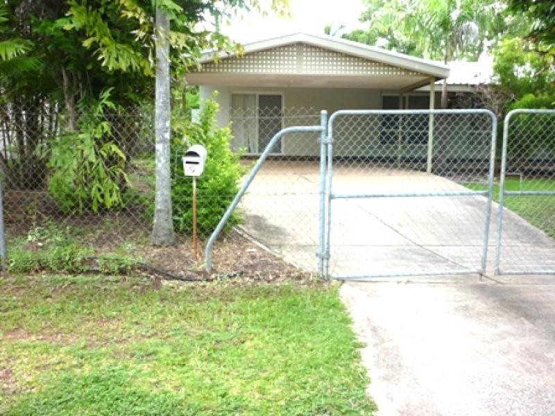 9 Izod Court, Bakewell NT 0832