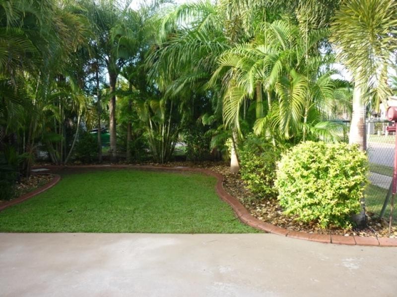 21 Landsborough Street, Bakewell NT 0832