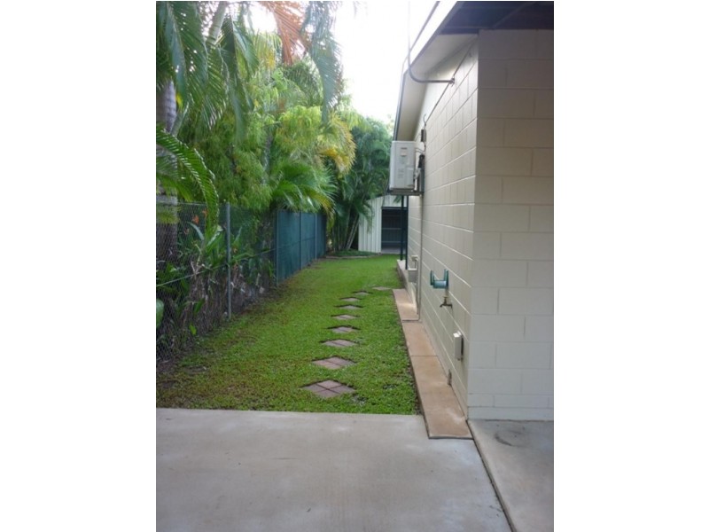 21 Landsborough Street, Bakewell NT 0832