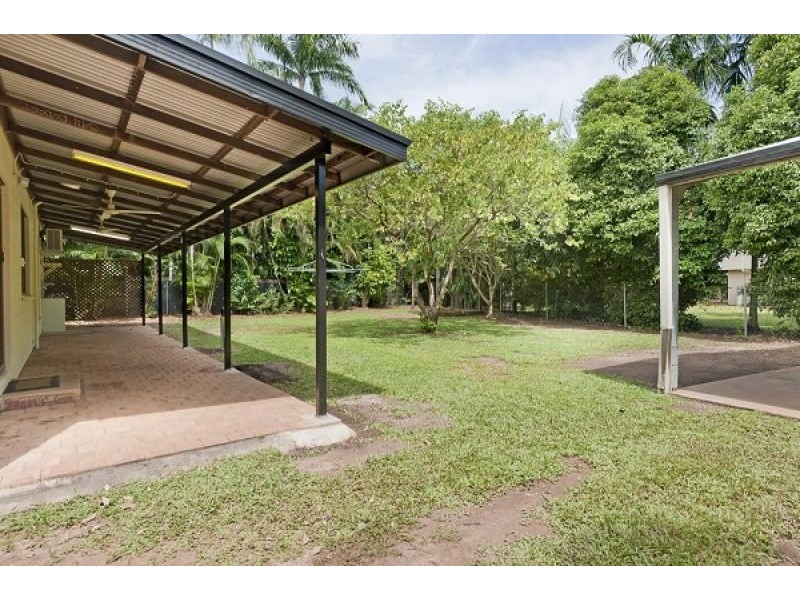 13 Favenc Court, Moulden NT 0830