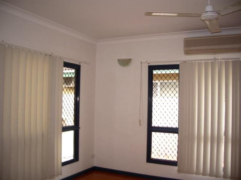 5 Wodyetia, Durack NT 0830