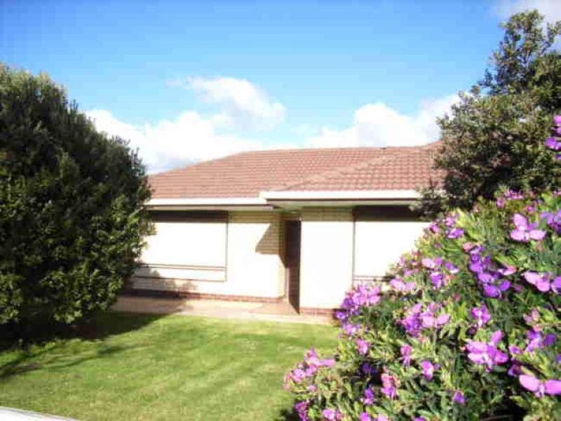 17 PAXTON STREET, Willaston SA 5118