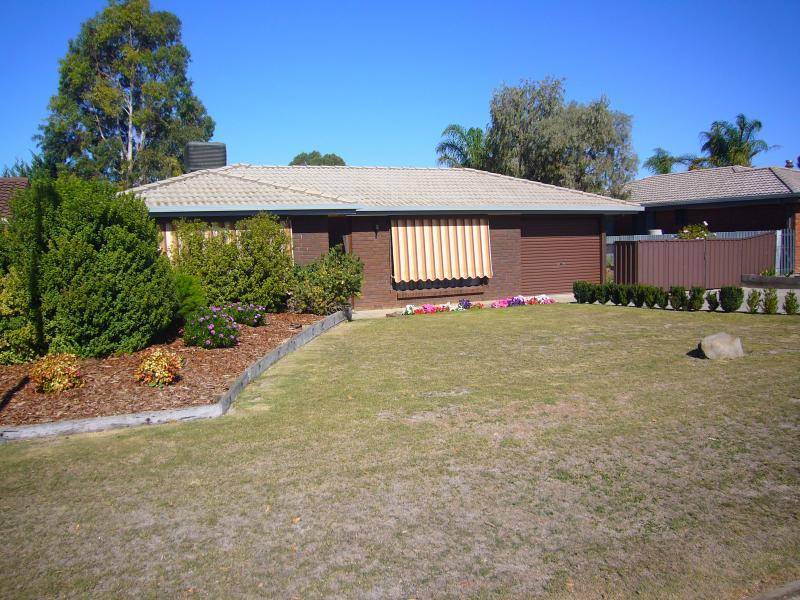 6 KAREDA STREET, Willaston SA 5118