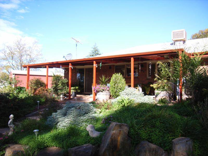 37 POWELL DRIVE, Gawler East SA 5118