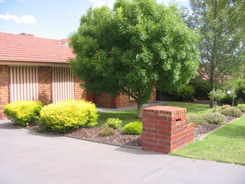 30 CAUSBY CRESCENT, Willaston SA 5118