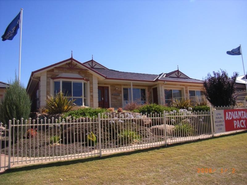 77 Kingfisher Drive, Hewett SA 5118