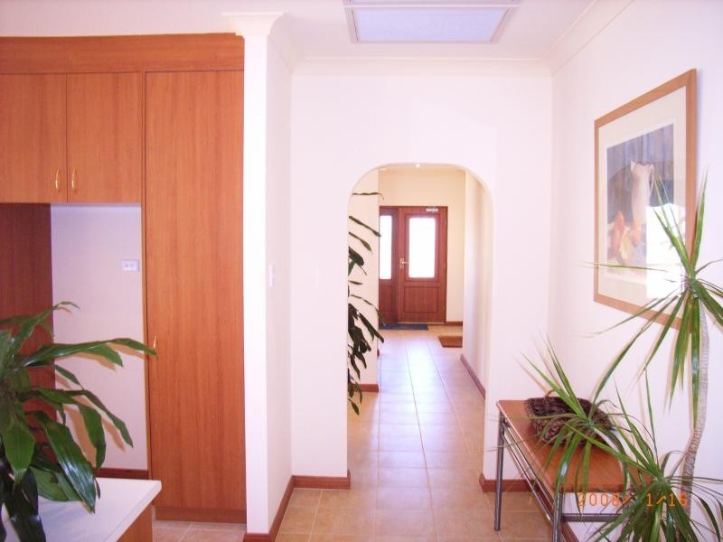 77 Kingfisher Drive, Hewett SA 5118