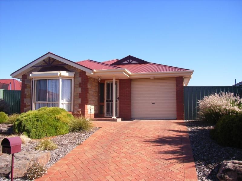 4 OAKLANDS CIRCUIT, Hewett SA 5118