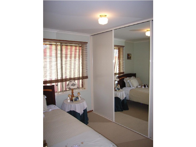 4 OAKLANDS CIRCUIT, Hewett SA 5118