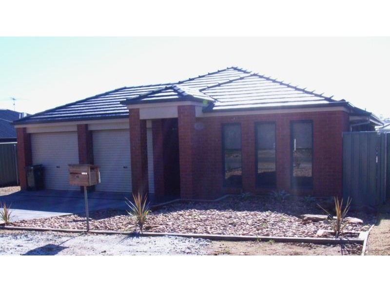 42 POTTS ROAD, Evanston Park SA 5116