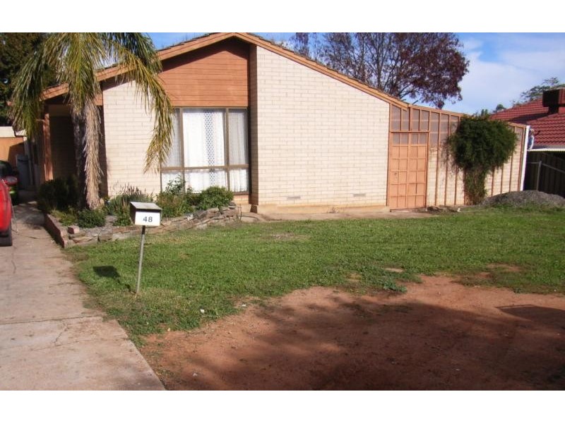 48 ST ALBANS ROAD, Evanston Park SA 5116