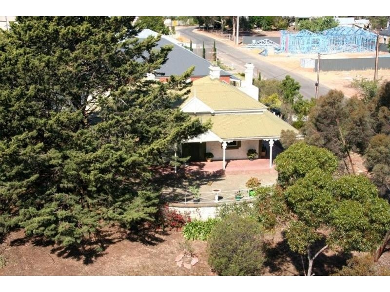 28 Burrows Street, Willaston SA 5118