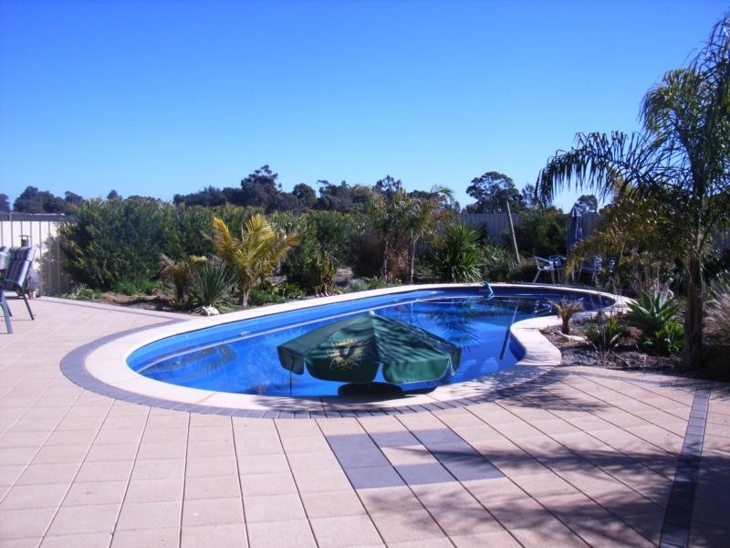 6 Merryl Court, Angle Vale SA 5117