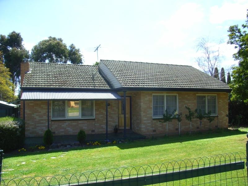 33 Newkree Road, Evanston Park SA 5116