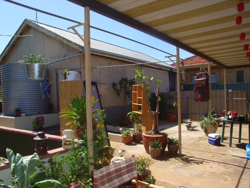 8 Jane Street, Willaston SA 5118