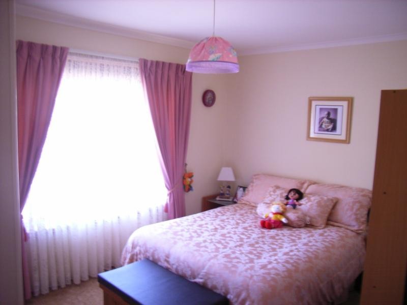 6 Barber Street, Willaston SA 5118