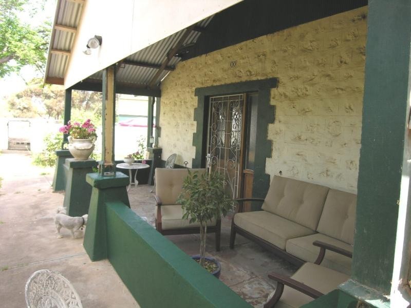 9 Gawler River Road, Willaston SA 5118