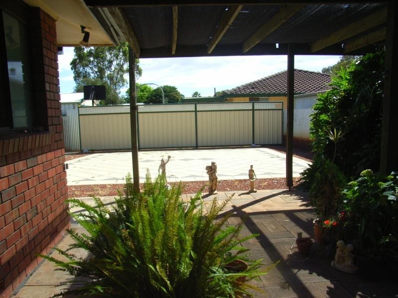 8 Daly Street, Evanston Gardens SA 5116