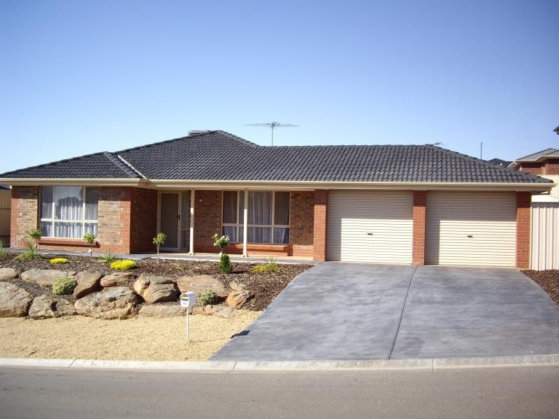 44 Thompson Circuit, Evanston Park SA 5116