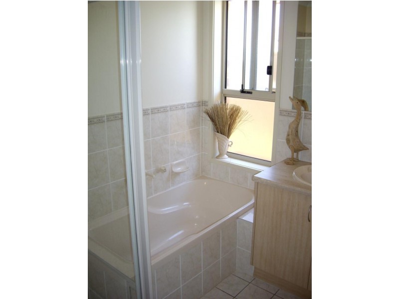 44 Thompson Circuit, Evanston Park SA 5116