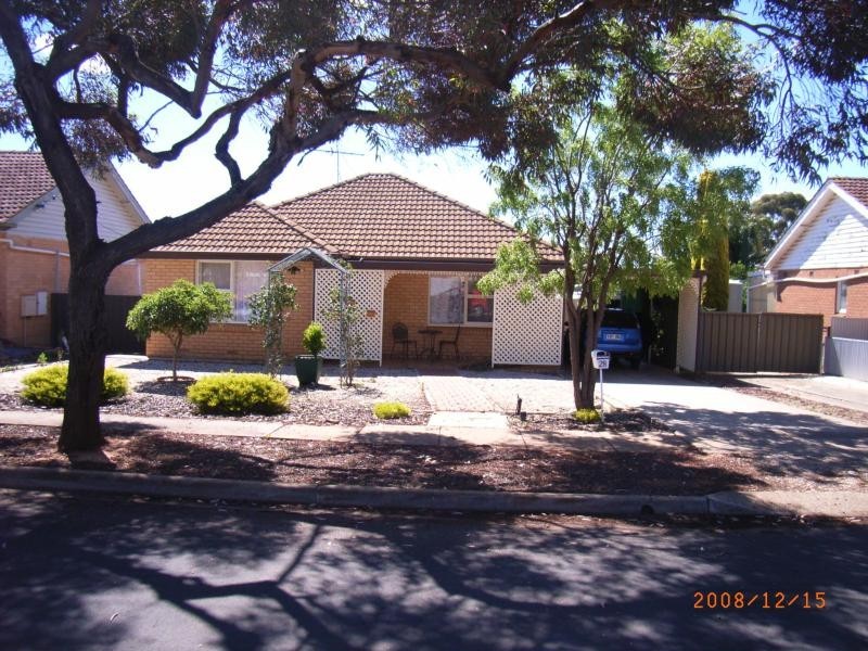 28 Edward Crescent, Evanston Park SA 5116