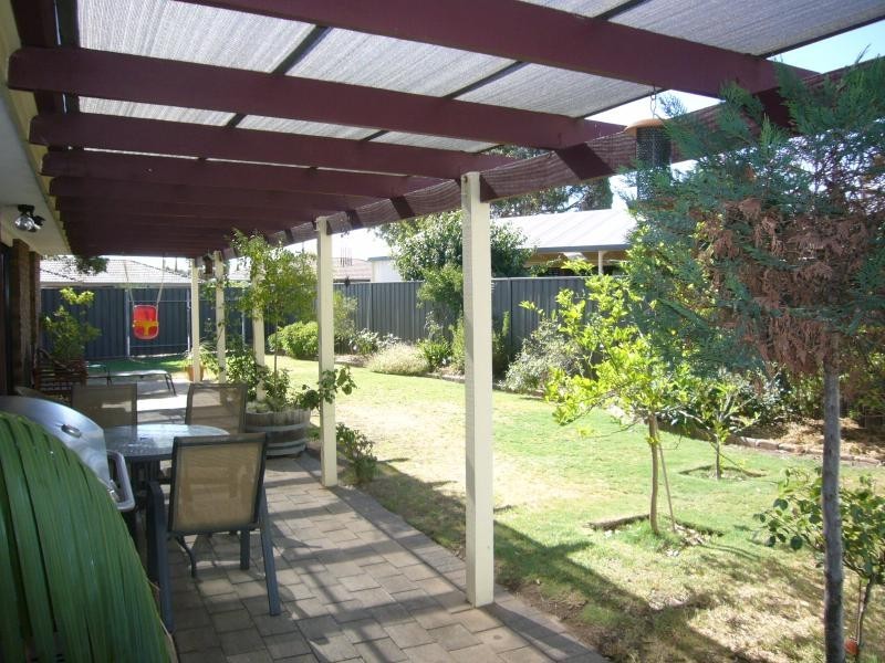 12 Folland Avenue, Willaston SA 5118