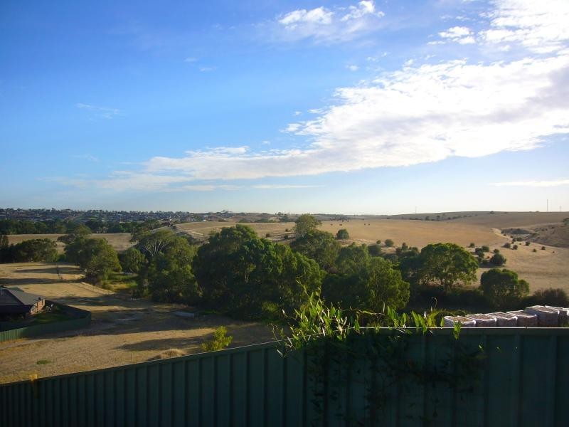 16 Providence Boulevard, Hewett SA 5118